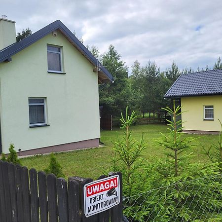 Domki Nad Jeziorem Dąbrówno Exteriör bild