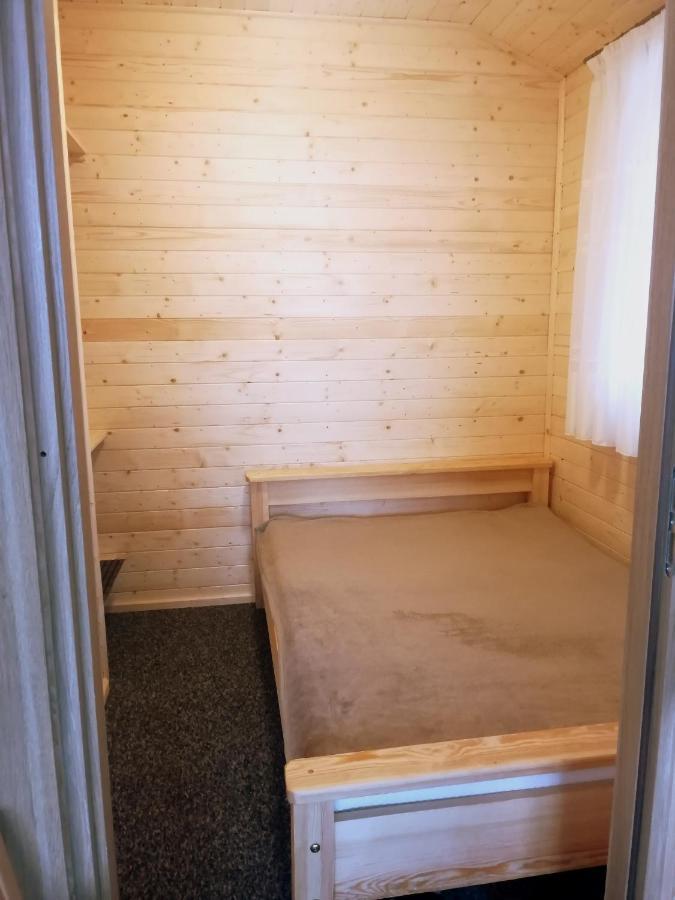Domki Nad Jeziorem Dąbrówno Exteriör bild
