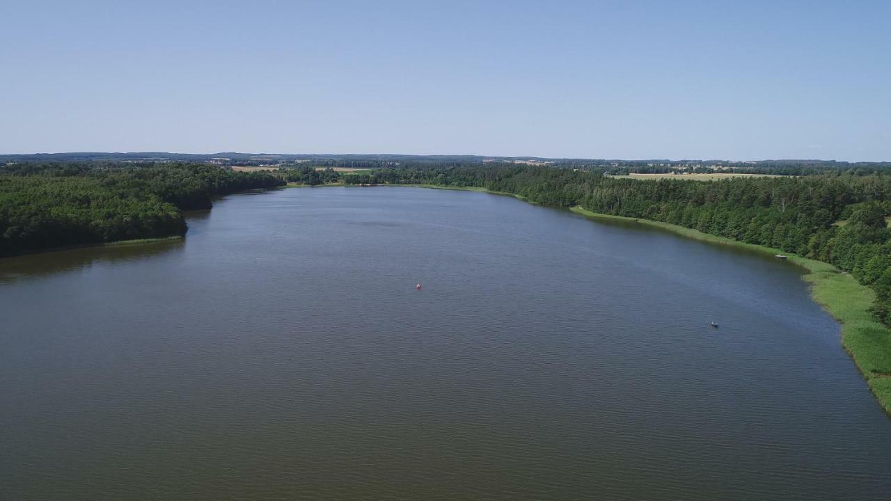 Domki Nad Jeziorem Dąbrówno Exteriör bild